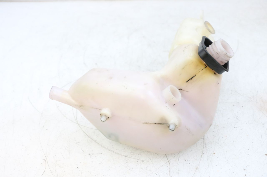 photo de ÖLTANK HONDA NSR R 125 (1994 - 2003) - Oberflächenzustand und Material