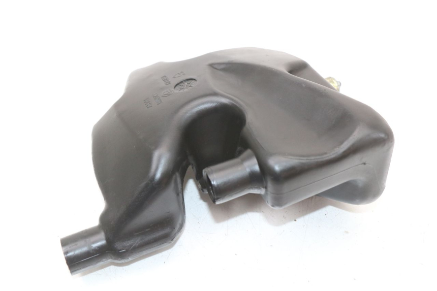 photo de ÖLTANK PIAGGIO FLY 2T 50 (2004 - 2017)