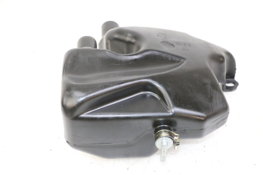 photo de ÖLTANK PIAGGIO FLY 2T 50 (2004 - 2017)