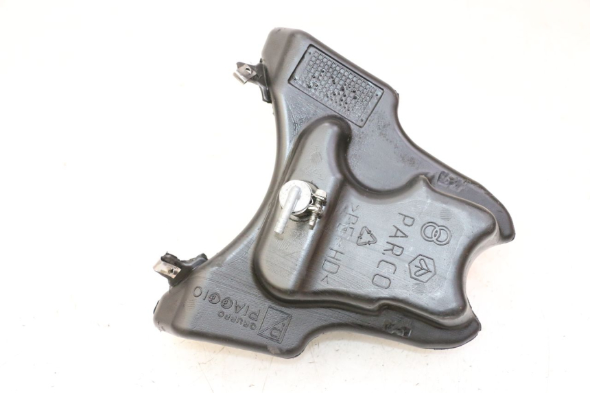 photo de ÖLTANK GILERA RUNNER SP 50 (2009 - 2017)