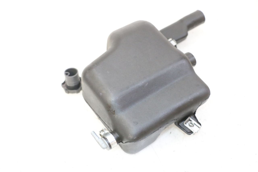 photo de ÖLTANK PIAGGIO VESPA S 2T 50 (2007 - 2014)