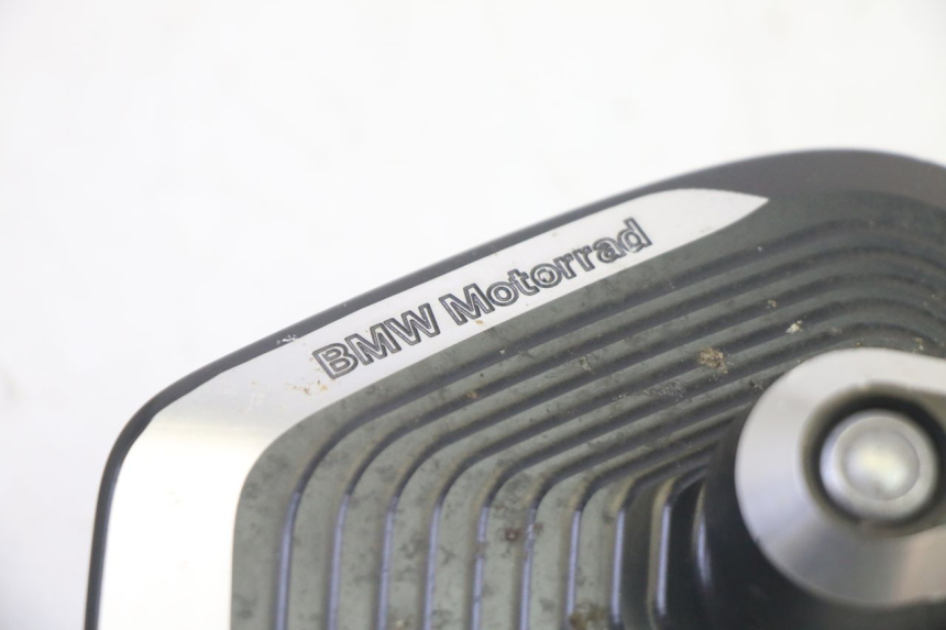 photo de SPIEGEL RECHTS BMW R GS 1250 (2021 - 2024) - Details der Befestigungspunkte