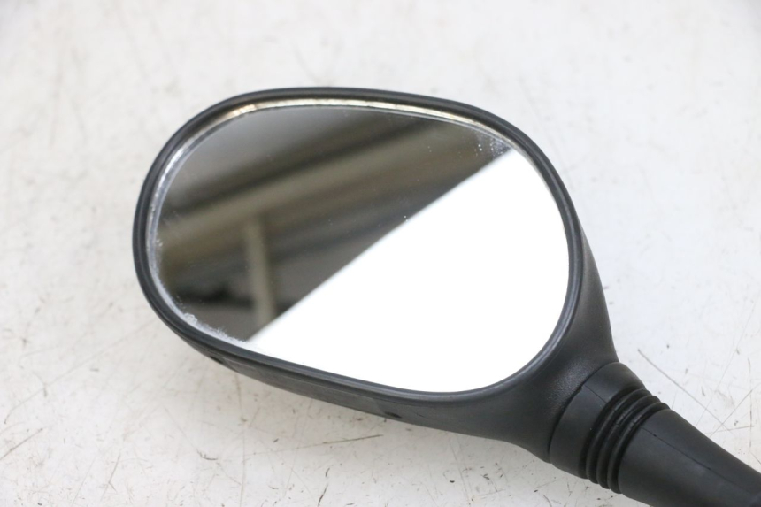 photo de SPIEGEL LINKS KYMCO LIKE 125 (2009 - 2016) - Details der Befestigungspunkte