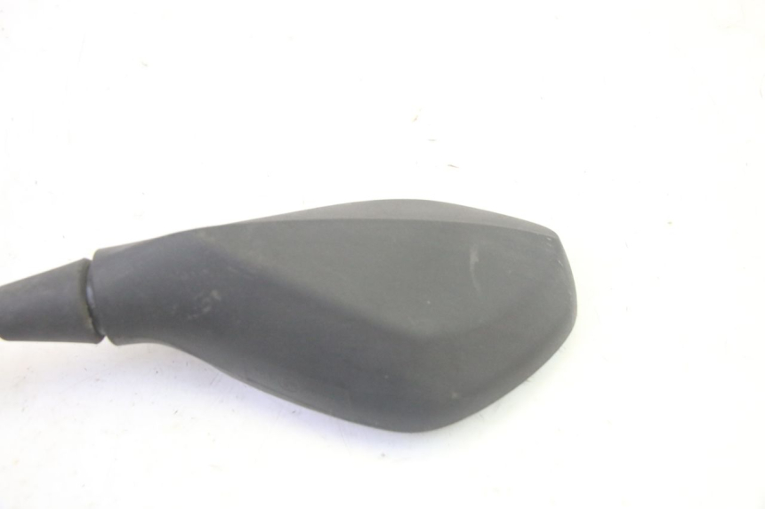 photo de SPIEGEL LINKS PIAGGIO MP3 HPE 350 (2018 - 2020) - Details der Befestigungspunkte