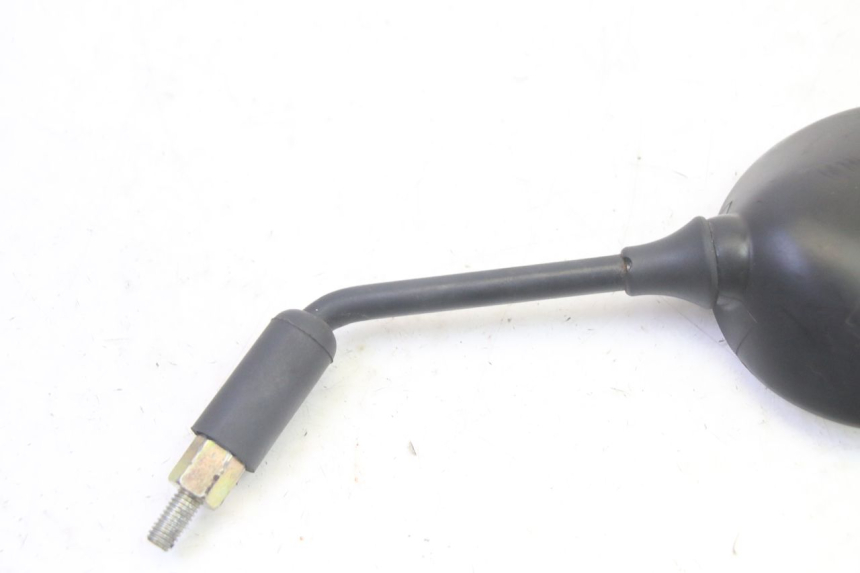 photo de LINKER SPIEGEL TNT MOTOR ROMA 10' 4T 50 (2019 - 2022) - Details der Befestigungspunkte