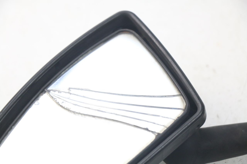 photo de SPIEGEL LINKS PEUGEOT SATELIS 300 (2012 - 2015) - Oberflächenzustand und Material