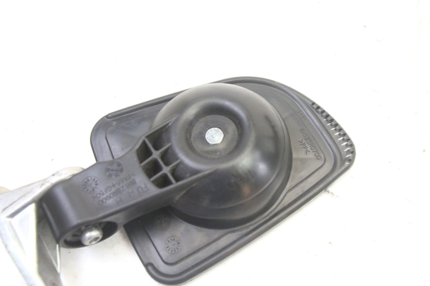 photo de SPIEGEL LINKS HONDA ST PAN EUROPEAN 1300 (2002 - 2013)