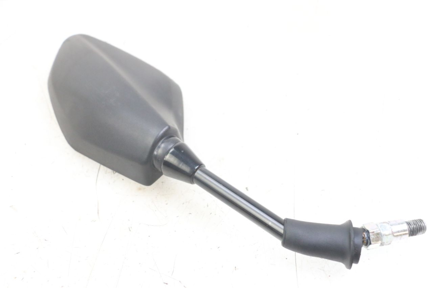 photo de LINKER SPIEGEL YAMAHA XMAX X-MAX ABS 125 (2017 - 2020) - Zoom auf Gebrauchszustand