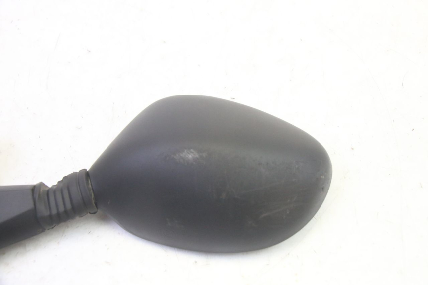 photo de SPIEGEL LINKS PIAGGIO XEVO - X EVO 125 (2007 - 2016) - Details der Befestigungspunkte