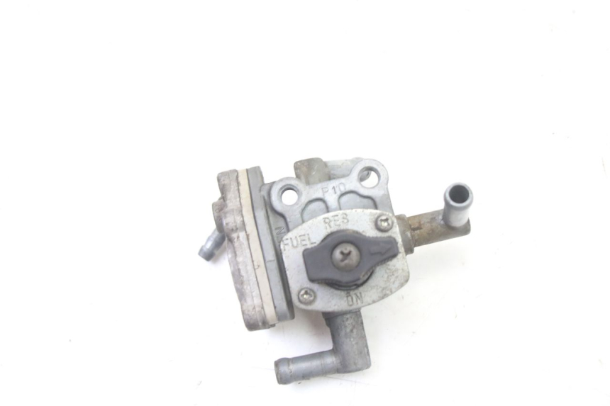 photo de BENZINHAHN SUZUKI GS GSE 500 (2001 - 2003)