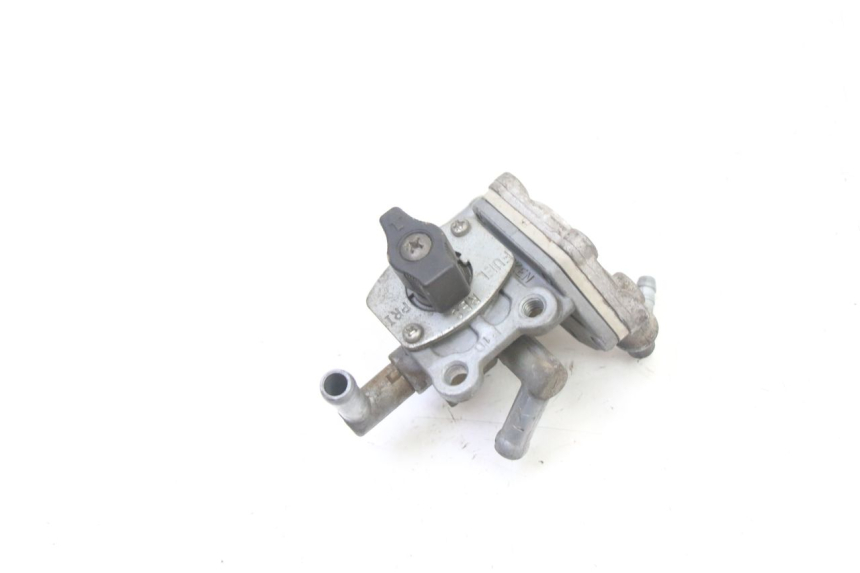 photo de BENZINHAHN SUZUKI GS GSE 500 (2001 - 2003)