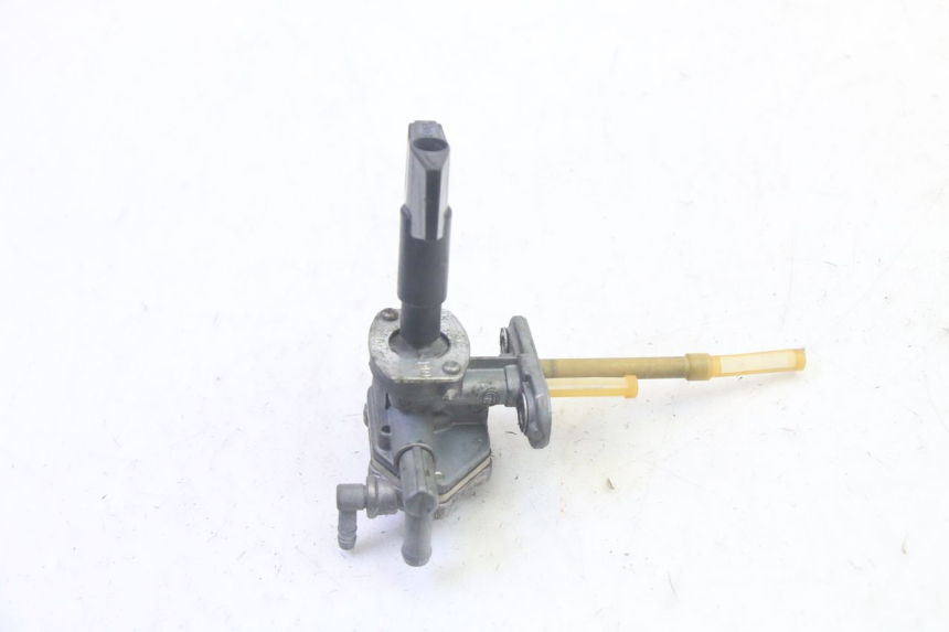 photo de BENZINHAHN SUZUKI GSF N BANDIT 600 (1996 - 1999) - Zoom auf Gebrauchszustand