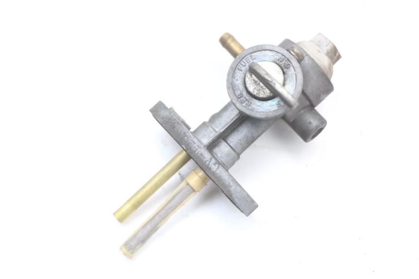 photo de TANKHAHN HYOSUNG GV AQUILA 125 (2000 - 2004) - Zoom auf Gebrauchszustand