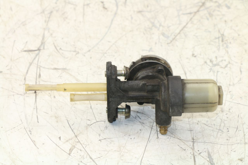 photo de BENZINHAHN YAMAHA YBR 125 (2004 - 2006)