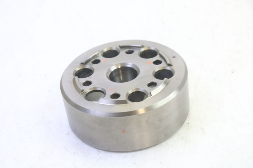 photo de LÄUFER  YAMAHA FZ6 N FAZER 600 (2004 - 2006)