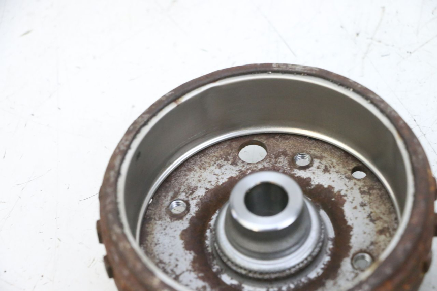 photo de LICHTMASCHINE KYMCO AGILITY 16+ 4T 50 (2018 - 2023) - Details der Befestigungspunkte