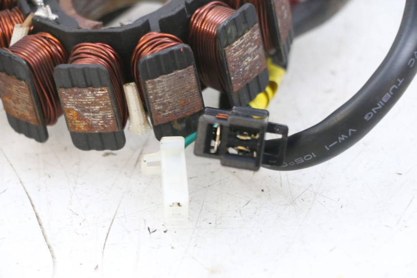 photo de LICHTMASCHINE KYMCO AGILITY 16+ 4T 50 (2018 - 2023) - Kennzeichnungen und Originalreferenzen