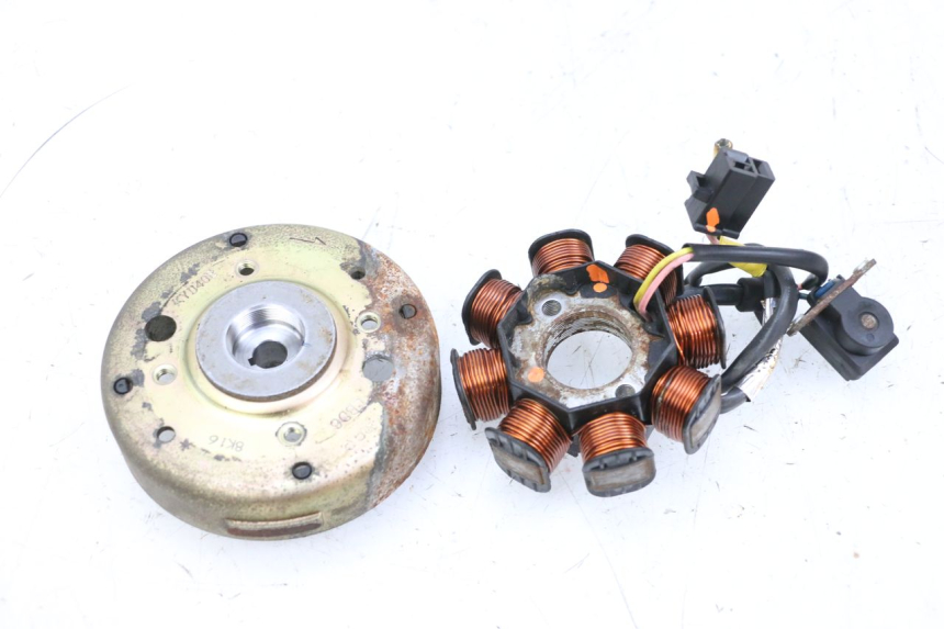 photo de LICHTMASCHINE KYMCO AGILITY CITY 4T 50 (2008 - 2016) - Hauptansicht