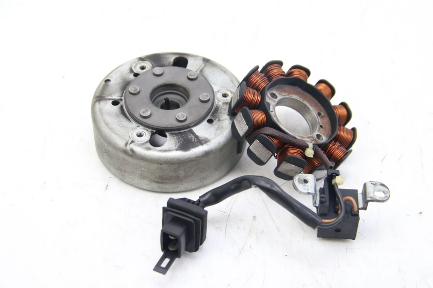 photo de ROTOR STATOR APRILIA SCARABEO 4T 50 (2009 - 2017)