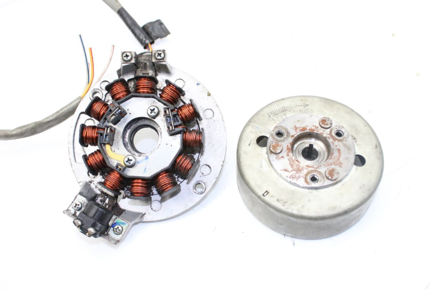 photo de LICHTMASCHINE YAMAHA BW'S 50 (1999 - 2003) - Alternative Perspektive