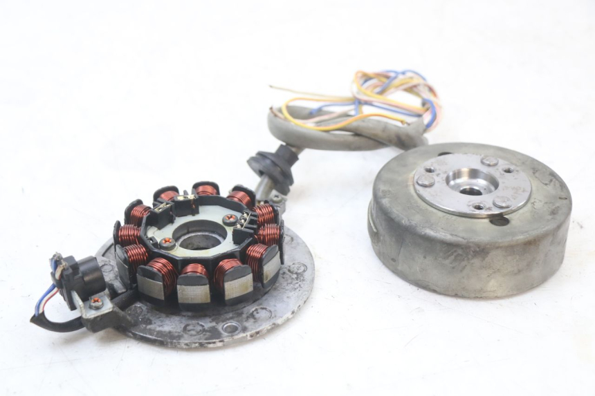 photo de LICHTMASCHINE YAMAHA BW'S 50 (2004 - 2017) - Hauptansicht