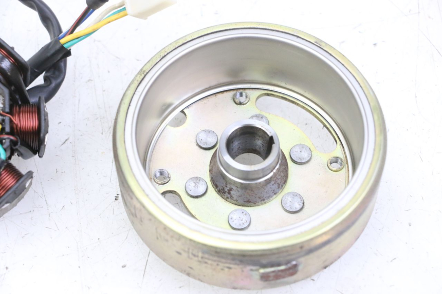 photo de LICHTMASCHINE DAELIM BESBI 125 (2007 - 2008)