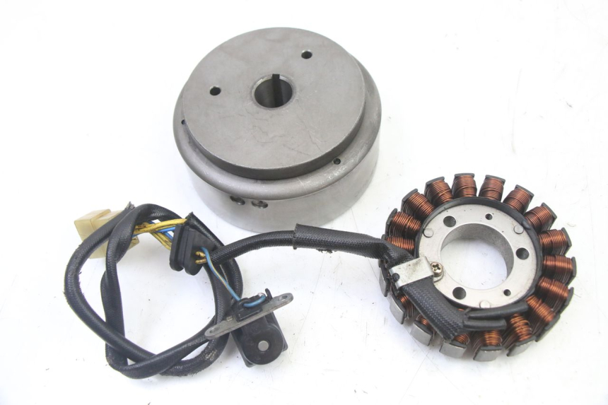 photo de LICHTMASCHINE PEUGEOT ELYSEO 125 (1999 - 2004)