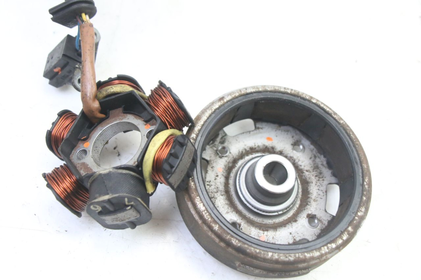 photo de LICHTMASCHINE PEUGEOT ELYSTAR 50 (2002 - 2014)