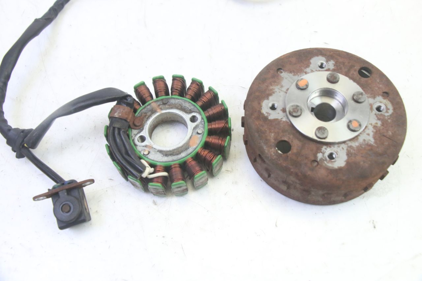 photo de ROTOR STATOR SYM FIDDLE 3 III 125 (2014 - 2020) - Detailansicht des Bauteils