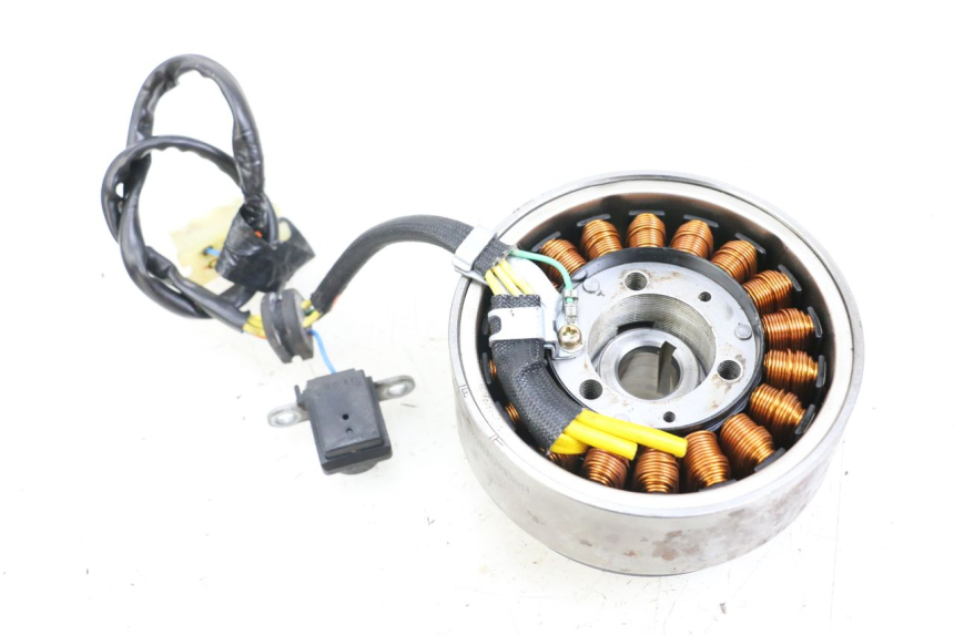 photo de LICHTMASCHINE HONDA FES PANTHEON 2T 125 (1998 - 2002)