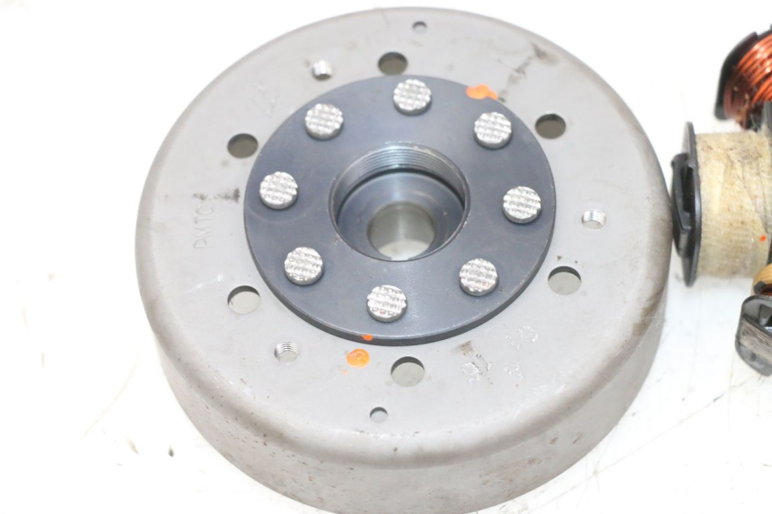 photo de ROTOR STATOR PEUGEOT KISBEE 2T 50 (2010 - 2017) - Weitere Ansicht des Artikels