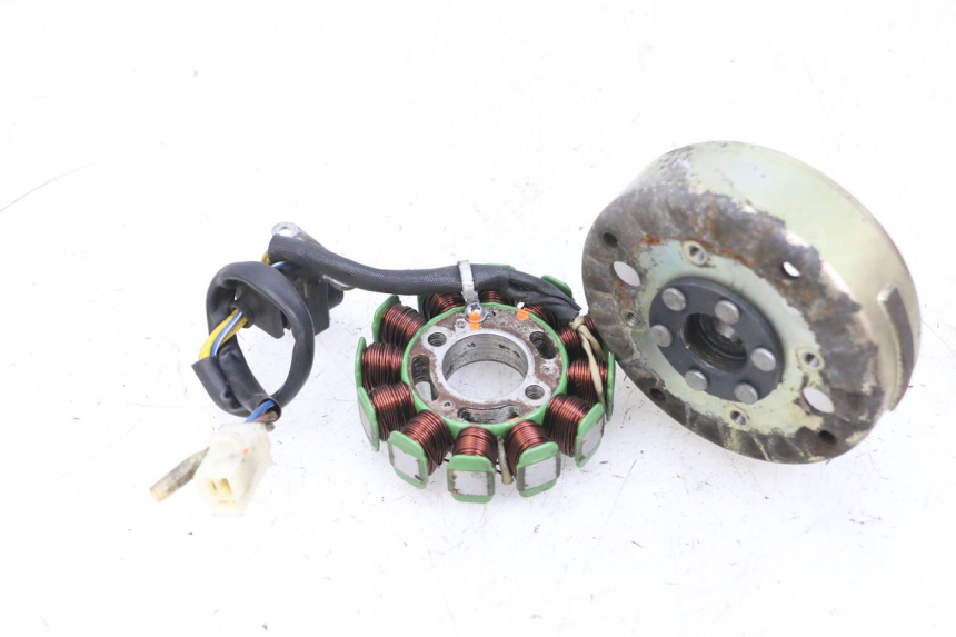 photo de ROTOR STATOR PEUGEOT KISBEE 4T 50 (2018 - 2022) - Gesamtansicht des Produkts