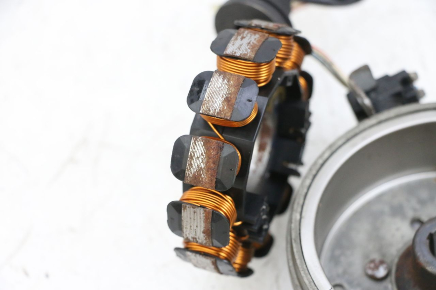 photo de LICHTMASCHINE YAMAHA NEO'S NEOS 2T 50 (1998 - 2007) - Technische Nahaufnahme