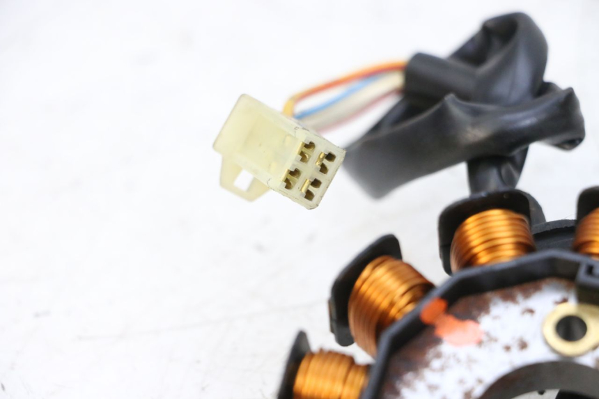 photo de LICHTMASCHINE YAMAHA NEO'S NEOS 2T 50 (1998 - 2007) - Kennzeichnungen und Originalreferenzen