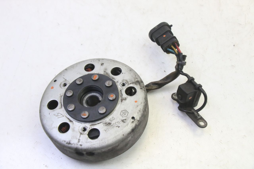 photo de LICHTMASCHINE PIAGGIO NEW TYPHOON 50 (2010 - 2017)