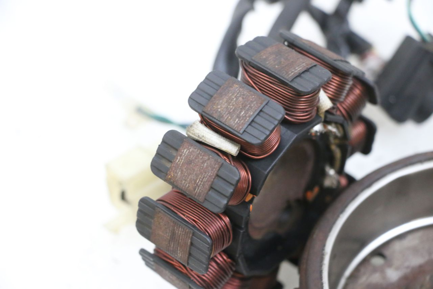 photo de LICHTMASCHINE SYM ORBIT III 3 4T 50 (2021 - 2025) - Details der Befestigungspunkte