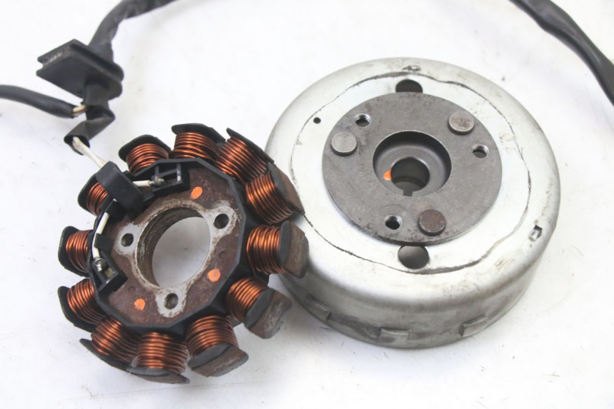 photo de LICHTMASCHINE MBK OVETTO 4T 50 (2008 - 2016)