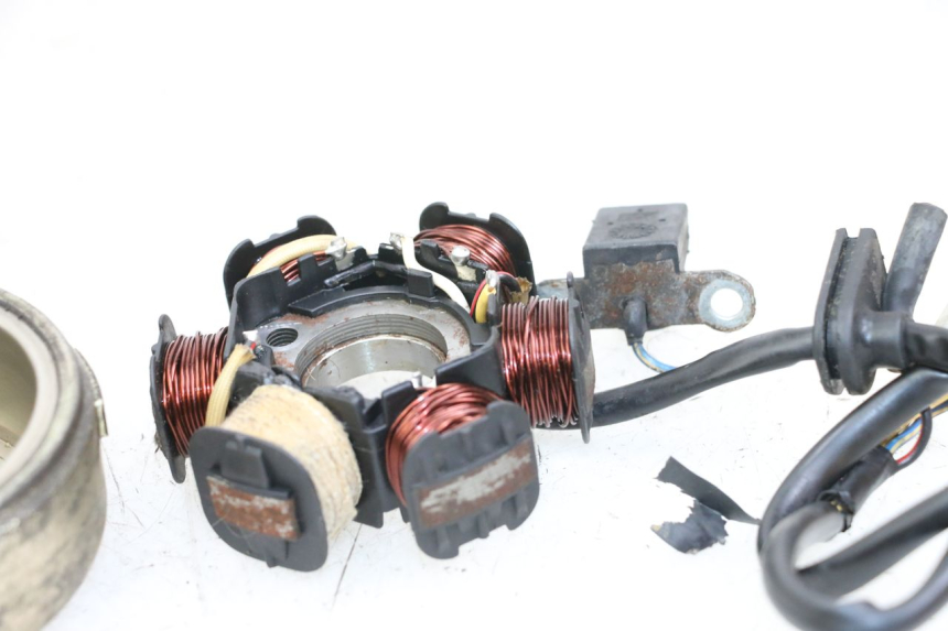 photo de LICHTMASCHINE PEUGEOT LUDIX 50 (2008 - 2017)