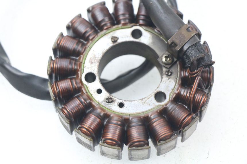 photo de LICHTMASCHINE PIAGGIO BEVERLY 500 (2003 - 2007)