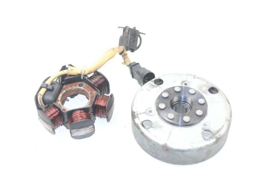 photo de LICHTMASCHINE PIAGGIO LIBERTY 2T 50 (2009 - 2013)