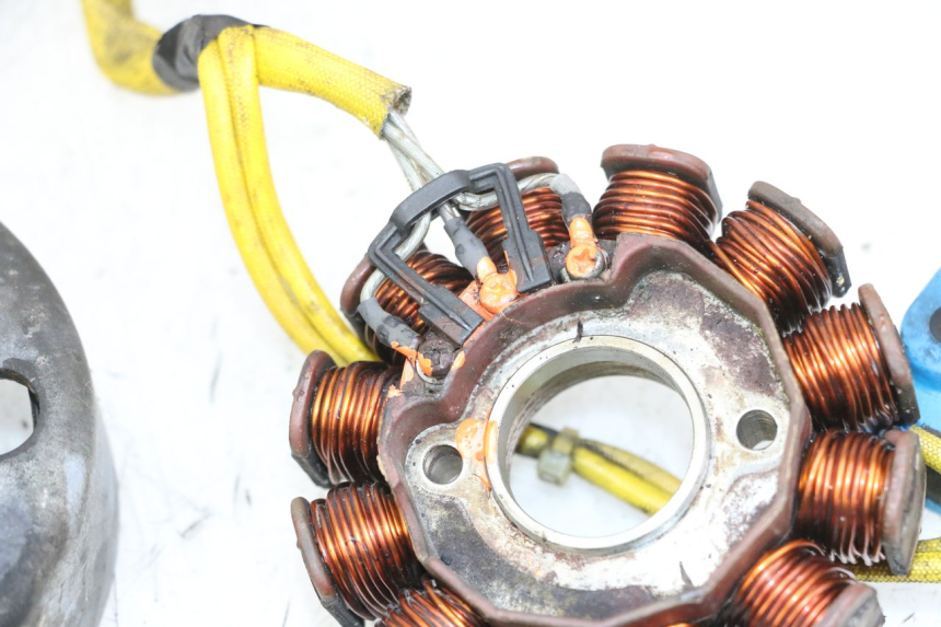photo de ROTOR STATOR PIAGGIO MP3 125 (2006 - 2014)
