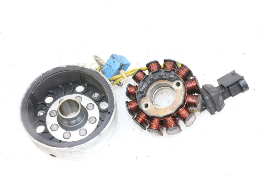 photo de LICHTMASCHINE PIAGGIO VESPA LX 150 (2005 - 2013)
