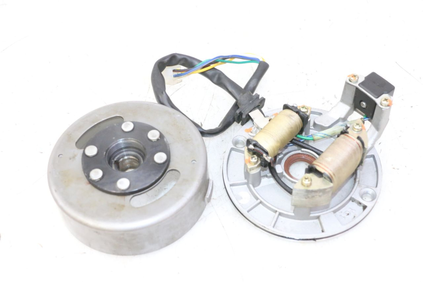 photo de LICHTMASCHINE APOLLO RFZ 125
