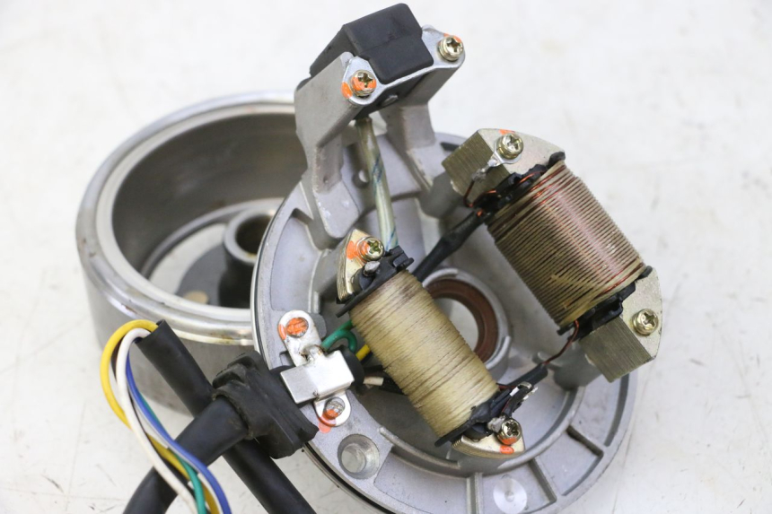 photo de LICHTMASCHINE APOLLO RFZ 125