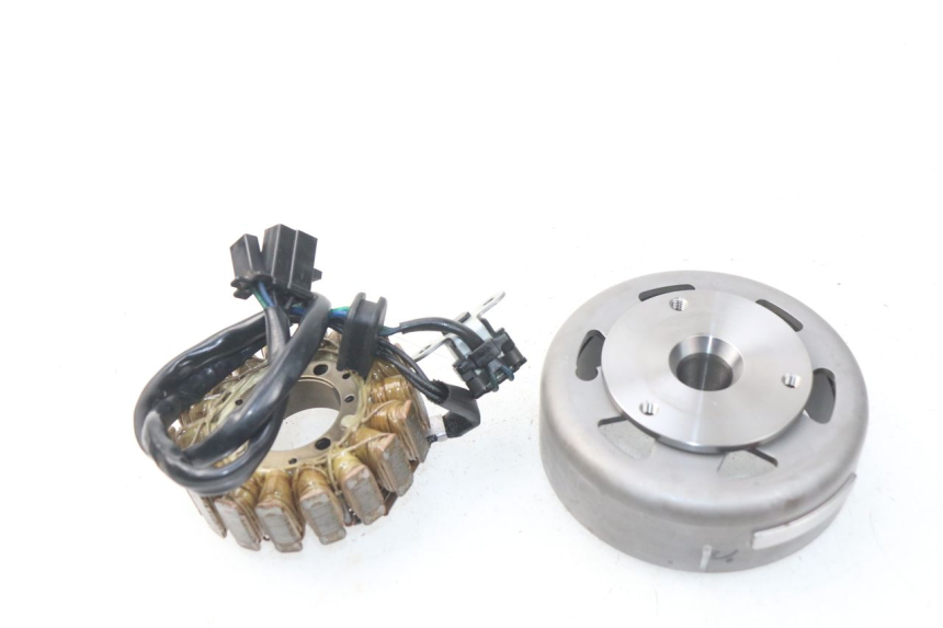 photo de LICHTMASCHINE SUZUKI RV VAN VAN 125 (2003 - 2008)