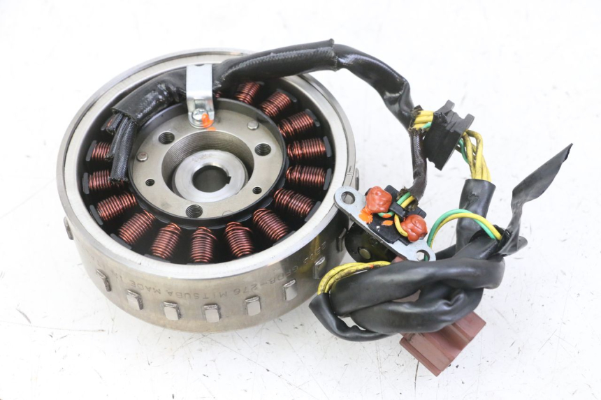 photo de LICHTMASCHINE PEUGEOT SATELIS 125 (2013 - 2018)
