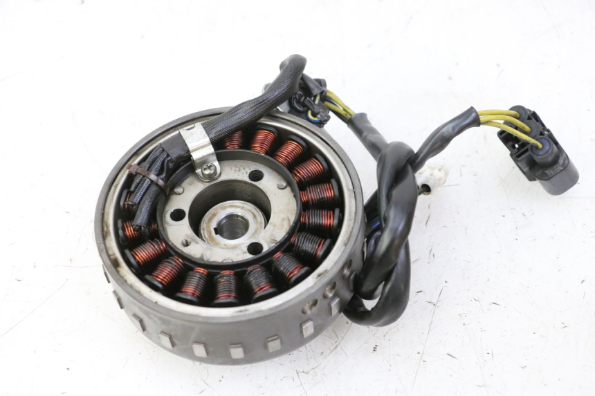 photo de LICHTMASCHINE PEUGEOT SATELIS 125 (2013 - 2018)