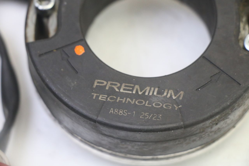 photo de LICHTMASCHINE DERBI SENDA SM DRD 50 (2008 - 2013)