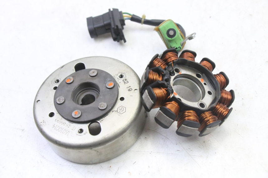 photo de LICHTMASCHINE APRILIA SR 2T 50 (2018 - 2022)