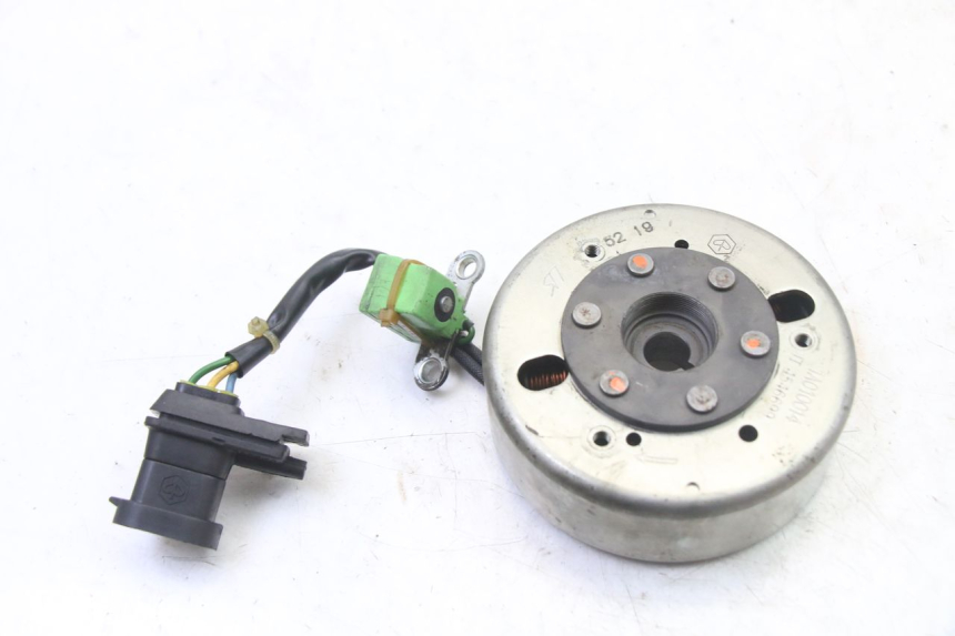 photo de LICHTMASCHINE APRILIA SR 2T 50 (2018 - 2022)